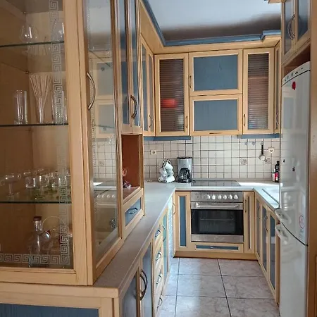 Apartment Laki 3 *